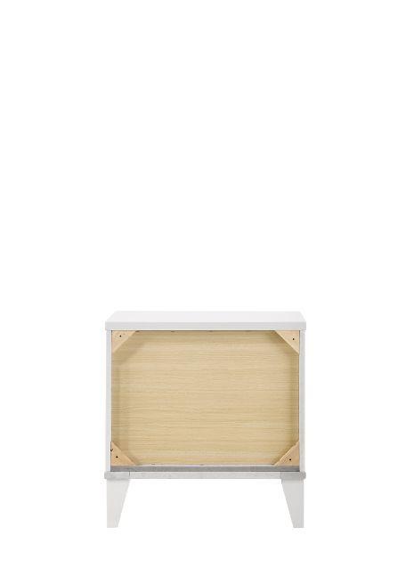 Chelsie Nightstand