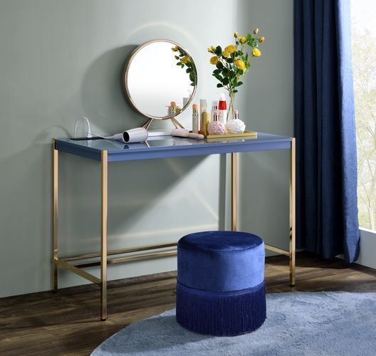 Midriaks Writing Desk
