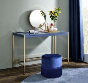 Midriaks Writing Desk